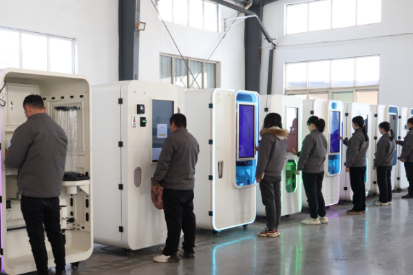 Il distributore automatico di gelato Huaxin con sviluppo stabile crea un 'esperienza deliziosa
