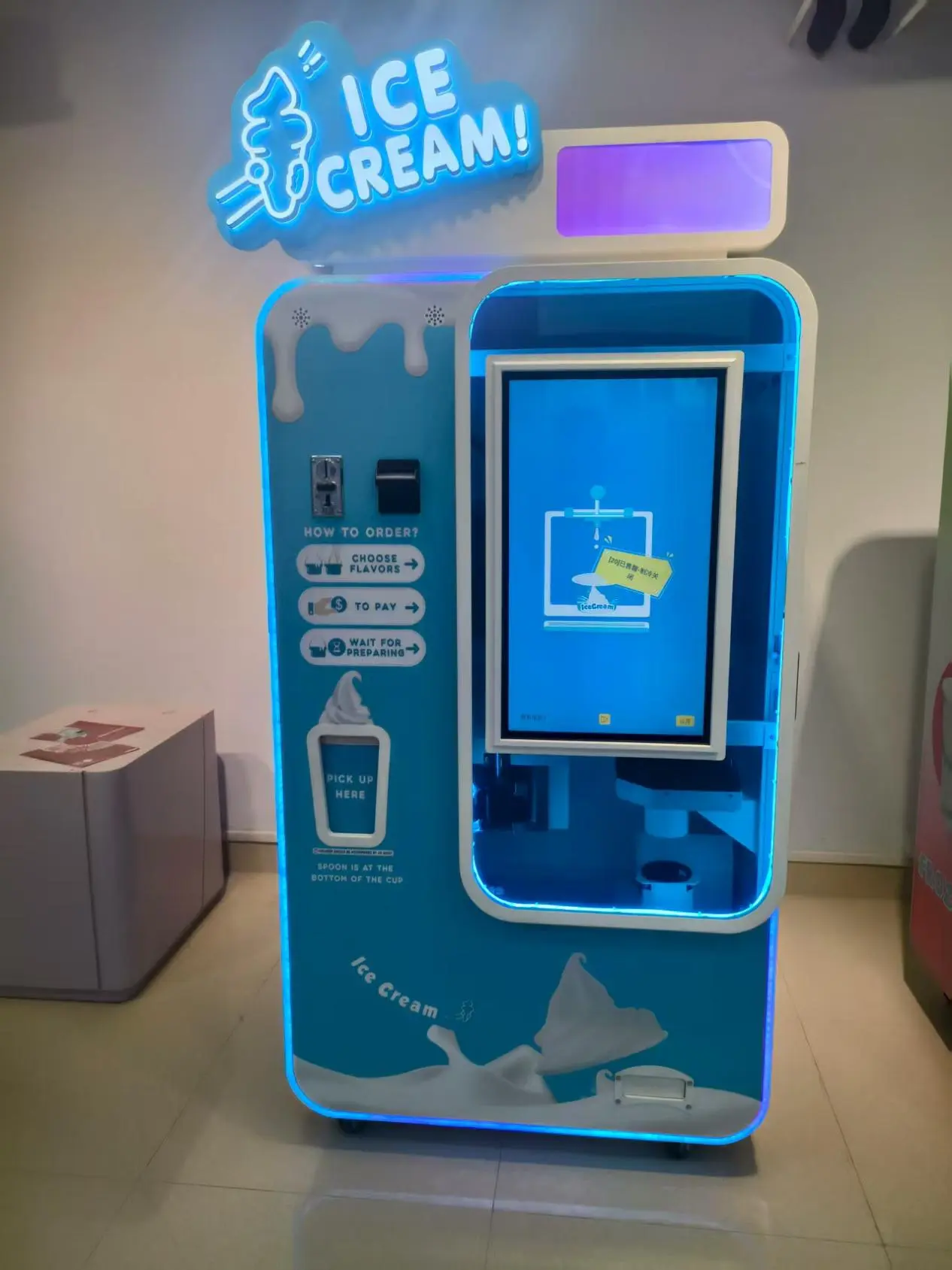 Sistema intelligente di gestione delle materie prime per venditori di gelato testati