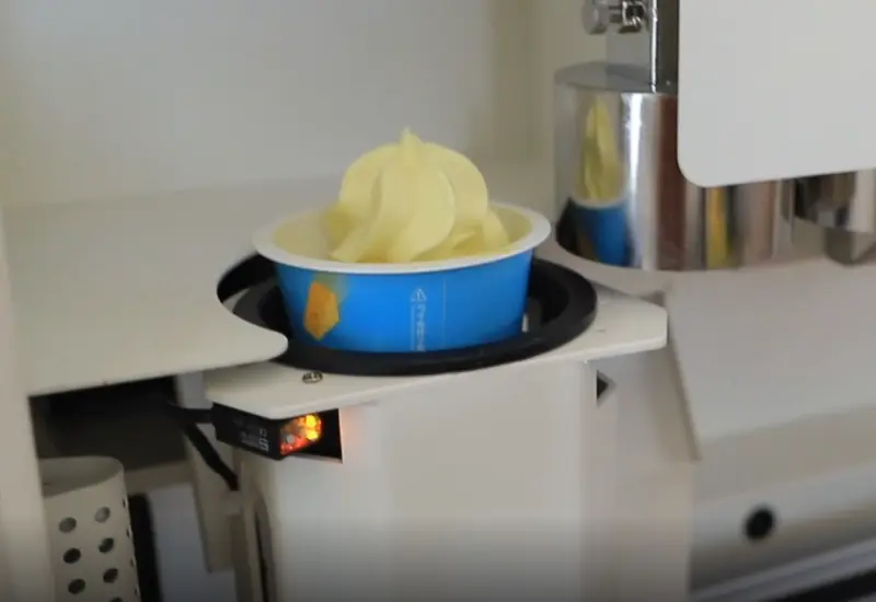 Perché la velocità di distribuzione dei distributori automatici di gelato influenza notevolmente l'esperienza effettiva?