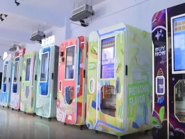 Esteri personalizzabili dei distributori di gelati: una soluzione pratica per migliorare l'adattabilità della scena e il valore operativo